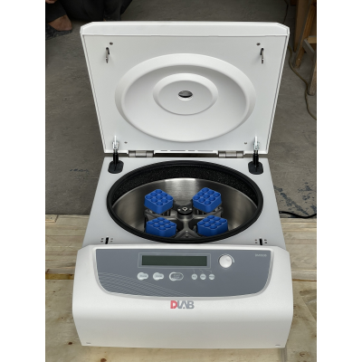 May li tam DM0636 voi roto vang 36 ong x 5ml - Hình 1.jpg